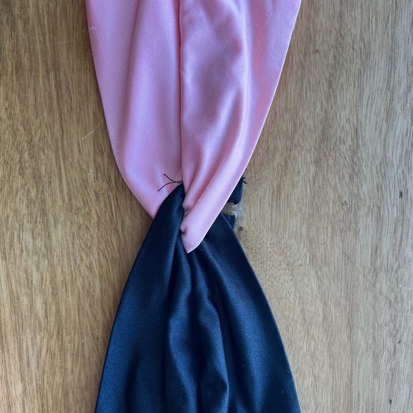 Vintage 1980’s/ 90’s  Black and Pink Bikini Cole of California - Picture 5 of 12